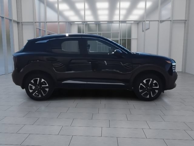 New 2026 Nissan Kicks SV w/ SV Premium Package AWD/4WD image 5