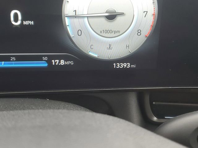 Used 2025 Hyundai Elantra N image 28