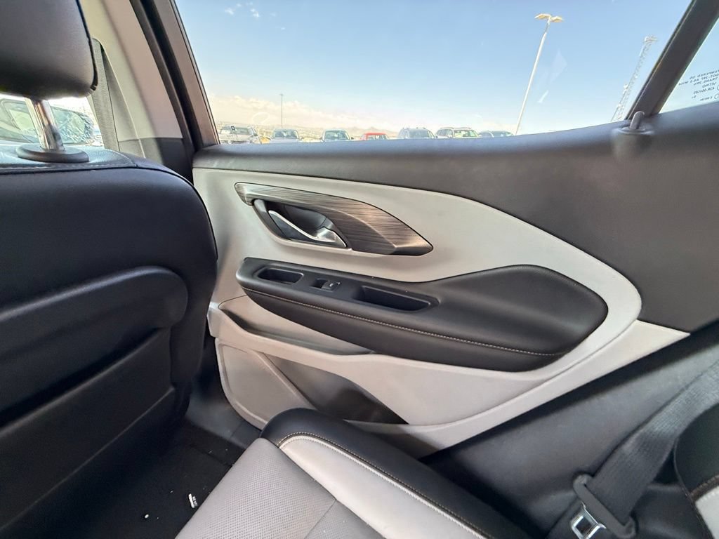 Used 2020 GMC Terrain SLT w/ Preferred Package AWD/4WD image 15