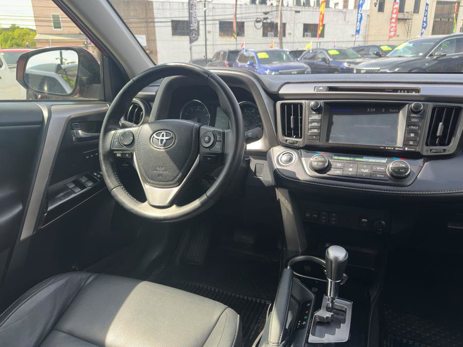 Used 2018 Toyota RAV4 Limited w/ All Weather Liner Package AWD/4WD image 22