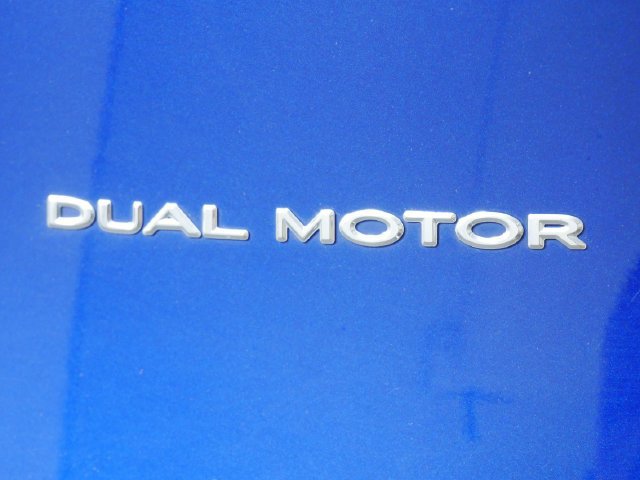 Used 2021 Tesla Model Y Long Range AWD/4WD image 11