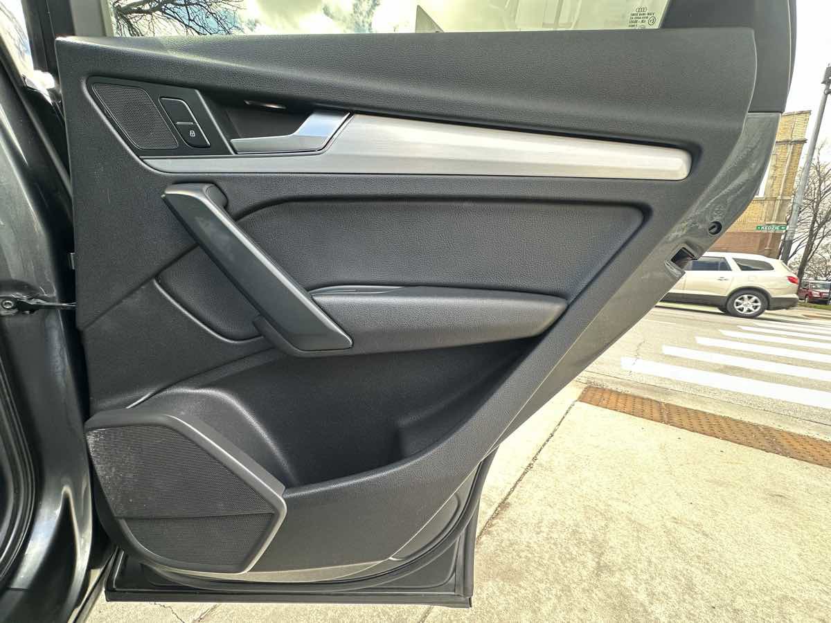 Used 2018 Audi Q5 2.0T Premium Plus AWD/4WD image 35