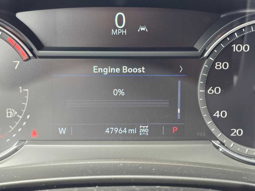 Used 2023 Cadillac XT4 Premium Luxury image 18