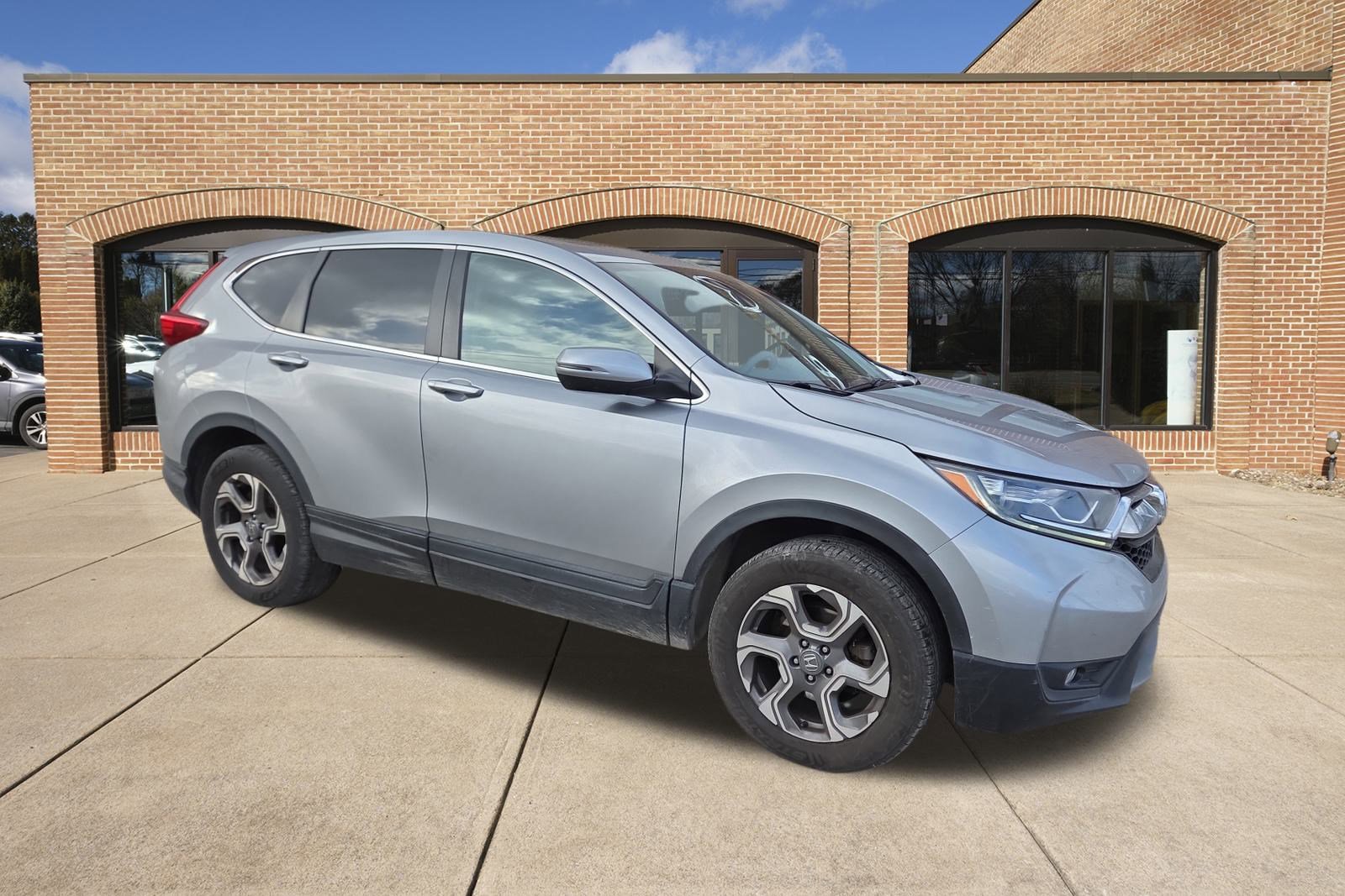 Used 2018 Honda CR-V EX image 1