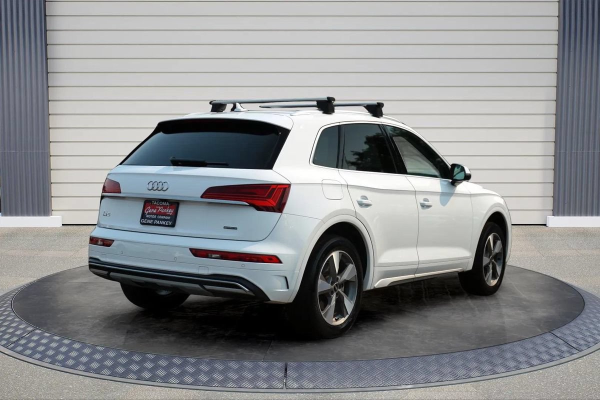 Used 2023 Audi Q5 2.0T Premium w/ Convenience Package AWD/4WD image 7