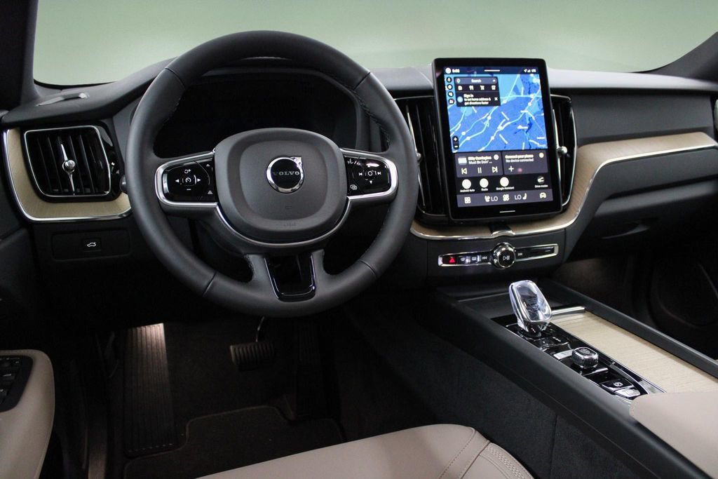 New 2026 Volvo XC60 B5 Plus w/ Protection Package Premier AWD/4WD image 17