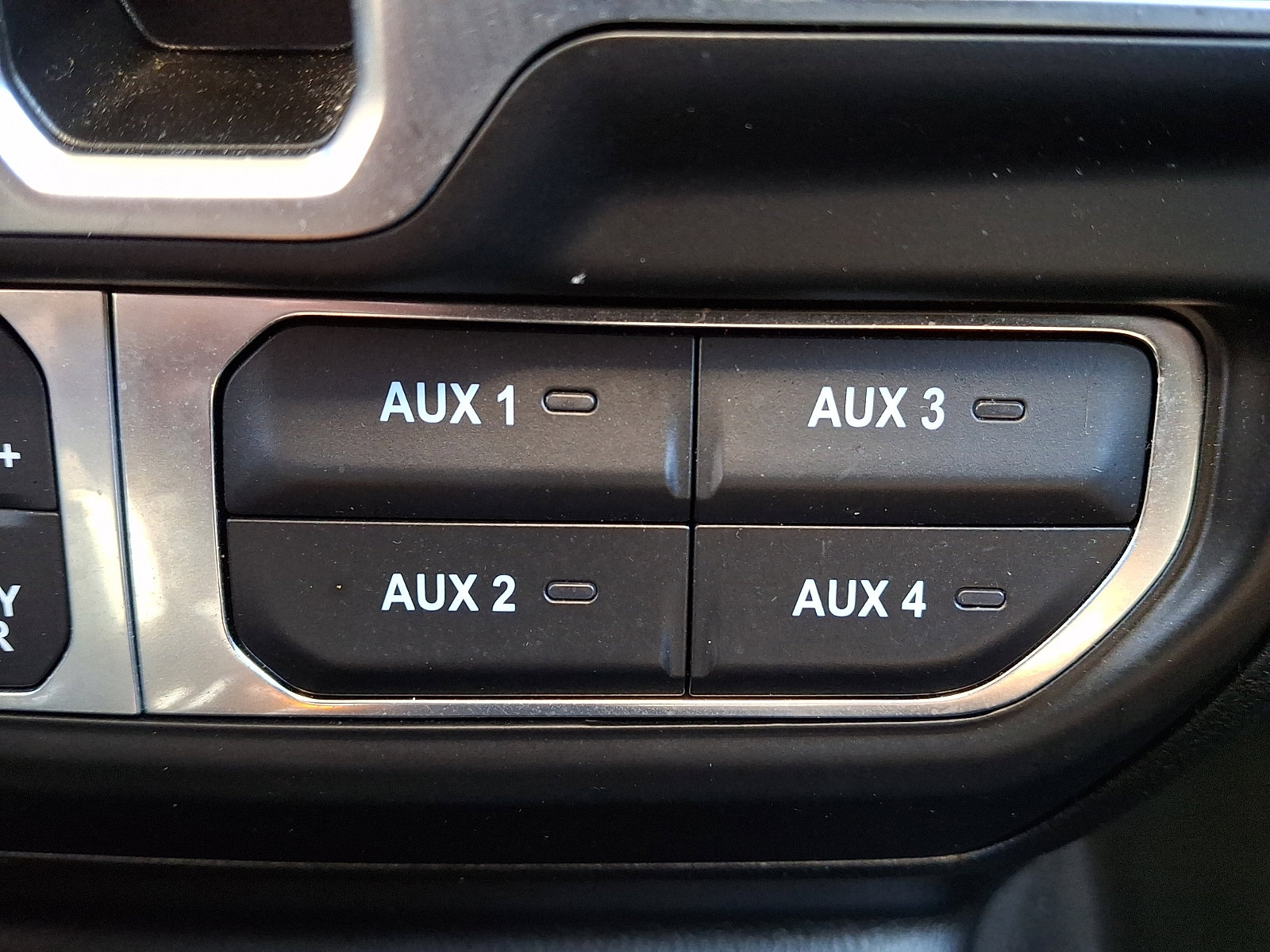 Used 2025 Jeep Wrangler Unlimited Rubicon image 25