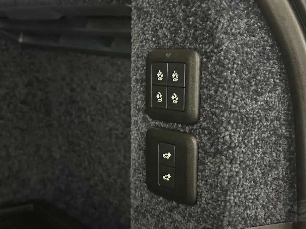 Used 2019 Land Rover Range Rover Supercharged AWD/4WD image 51