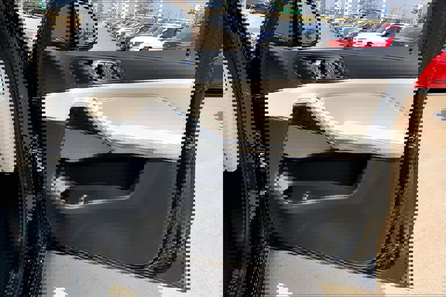 Used 2021 BMW X5 xDrive40i w/ M Sport Package image 21