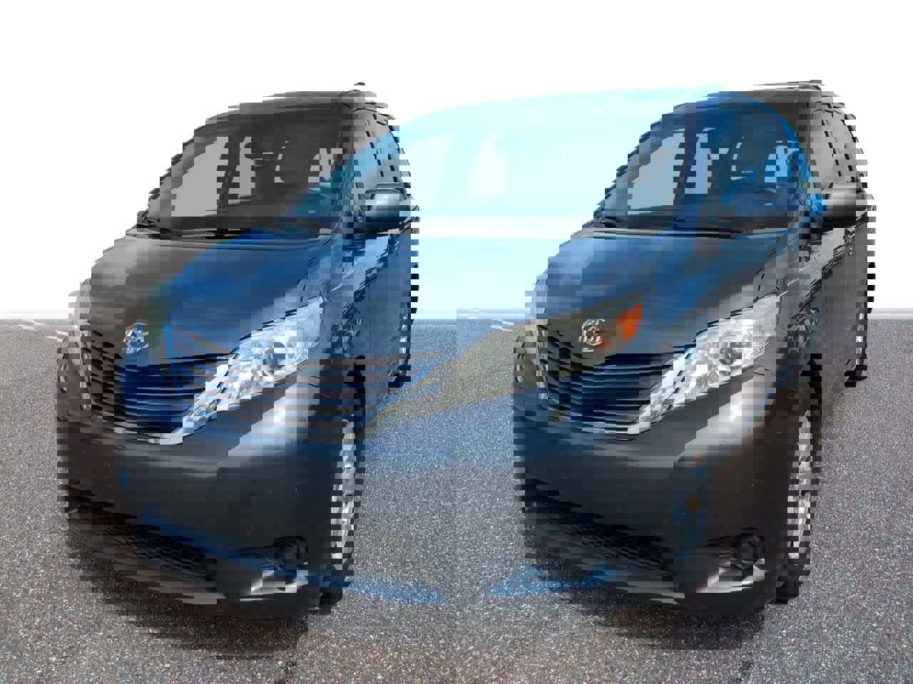 Used 2015 Toyota Sienna LE