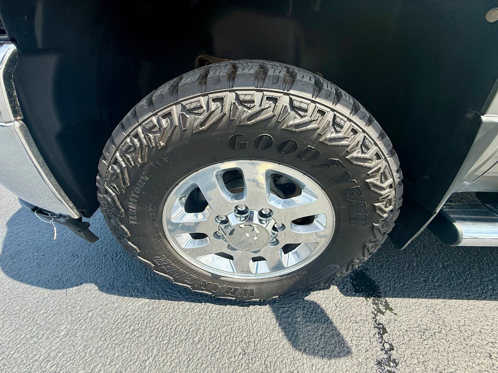 Used 2012 Chevrolet Silverado 3500 LTZ w/ LTZ Plus Package AWD/4WD image 20