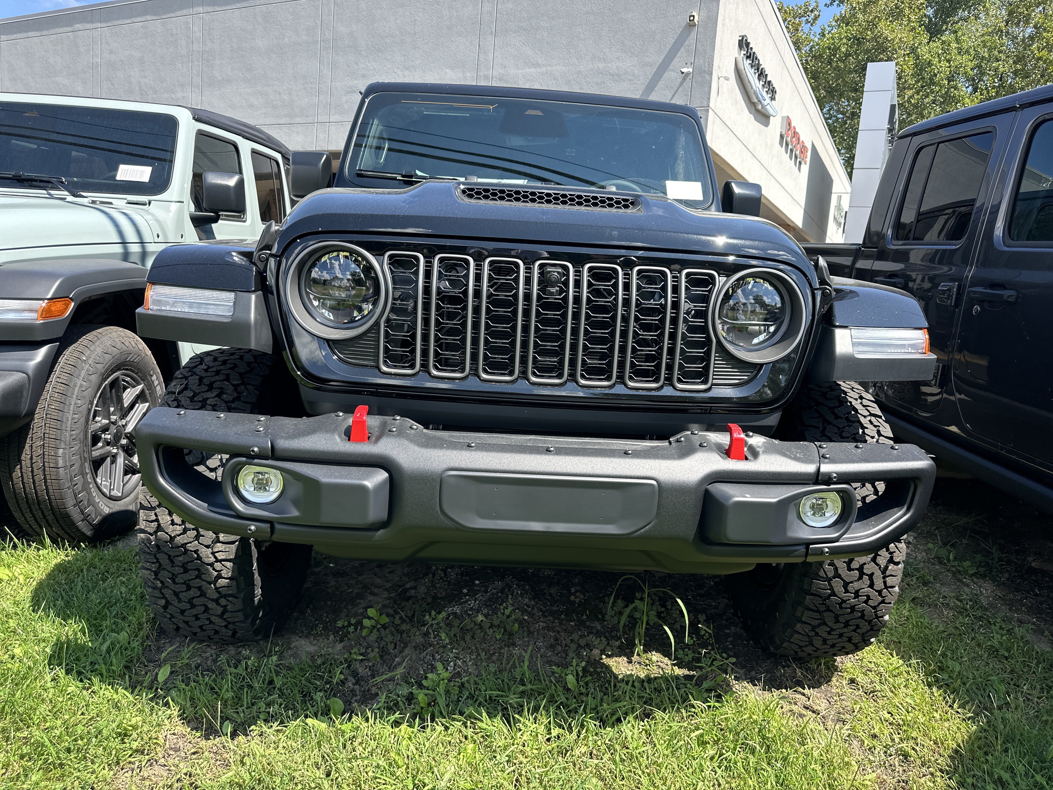 New 2027 Jeep Wrangler Unlimited Rubicon AWD/4WD image 21