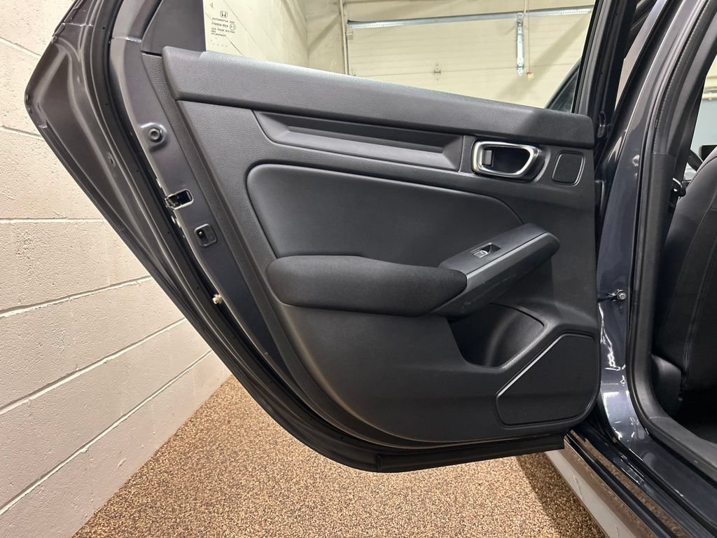 Used 2025 Honda Civic Sport image 14