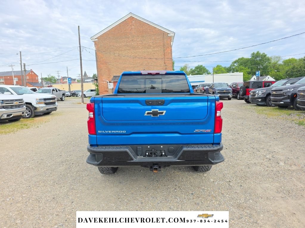 Certified 2022 Chevrolet Silverado 1500 ZR2 w/ Technology Package AWD/4WD image 4