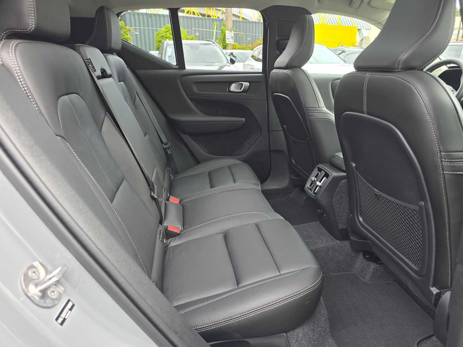 Used 2026 Volvo XC40 B5 Plus w/ Protection Package Premier AWD/4WD image 12