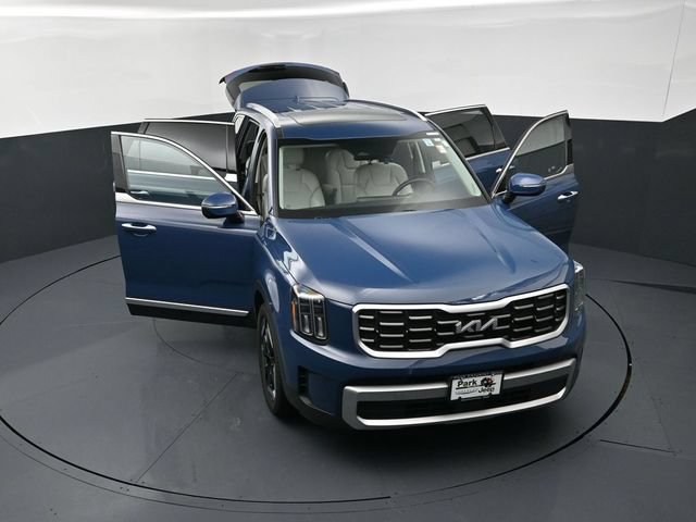 Used 2023 Kia Telluride S w/ S Sunroof Package AWD/4WD image 25