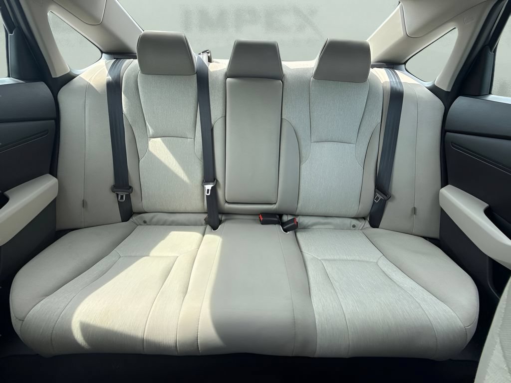 Used 2025 Honda Accord LX image 6
