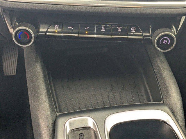 Certified 2025 Chevrolet Equinox EV LT image 22