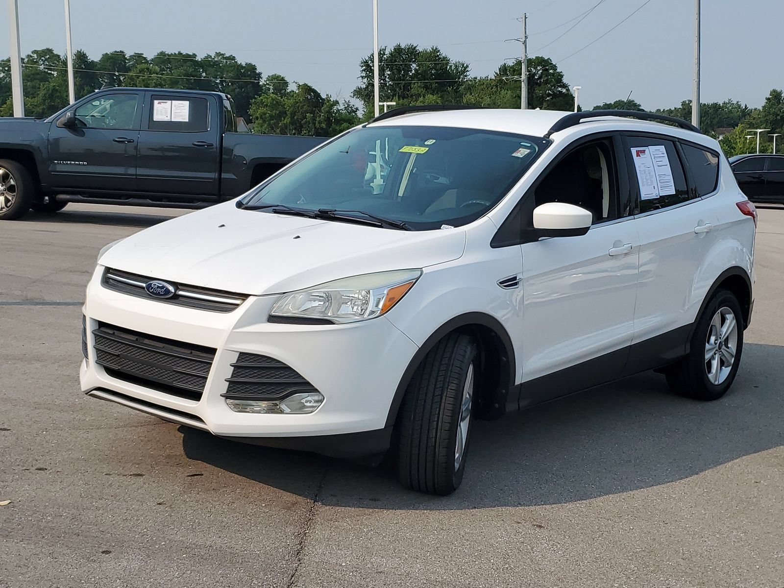 Used 2014 Ford Escape SE w/ Equipment Group 201A FWD image 2