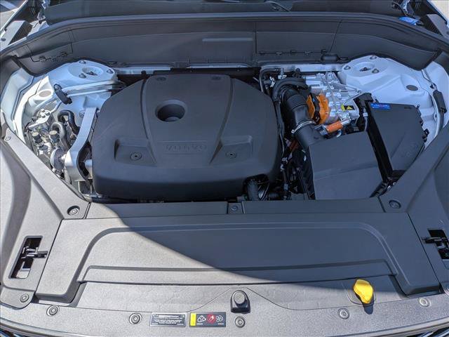 New 2026 Volvo XC90 T8 Plus w/ Protection Package AWD/4WD image 19