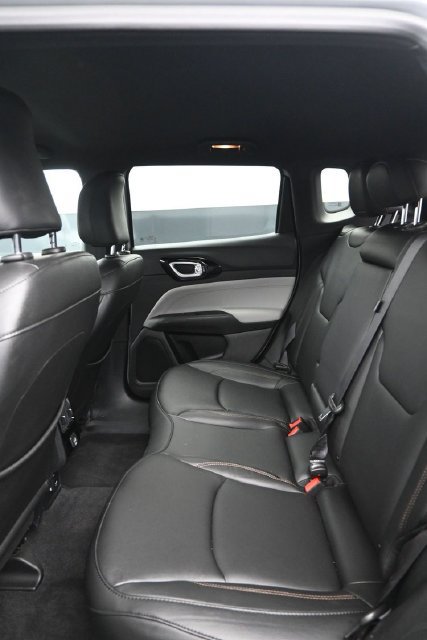 Used 2024 Jeep Compass Limited AWD/4WD image 8