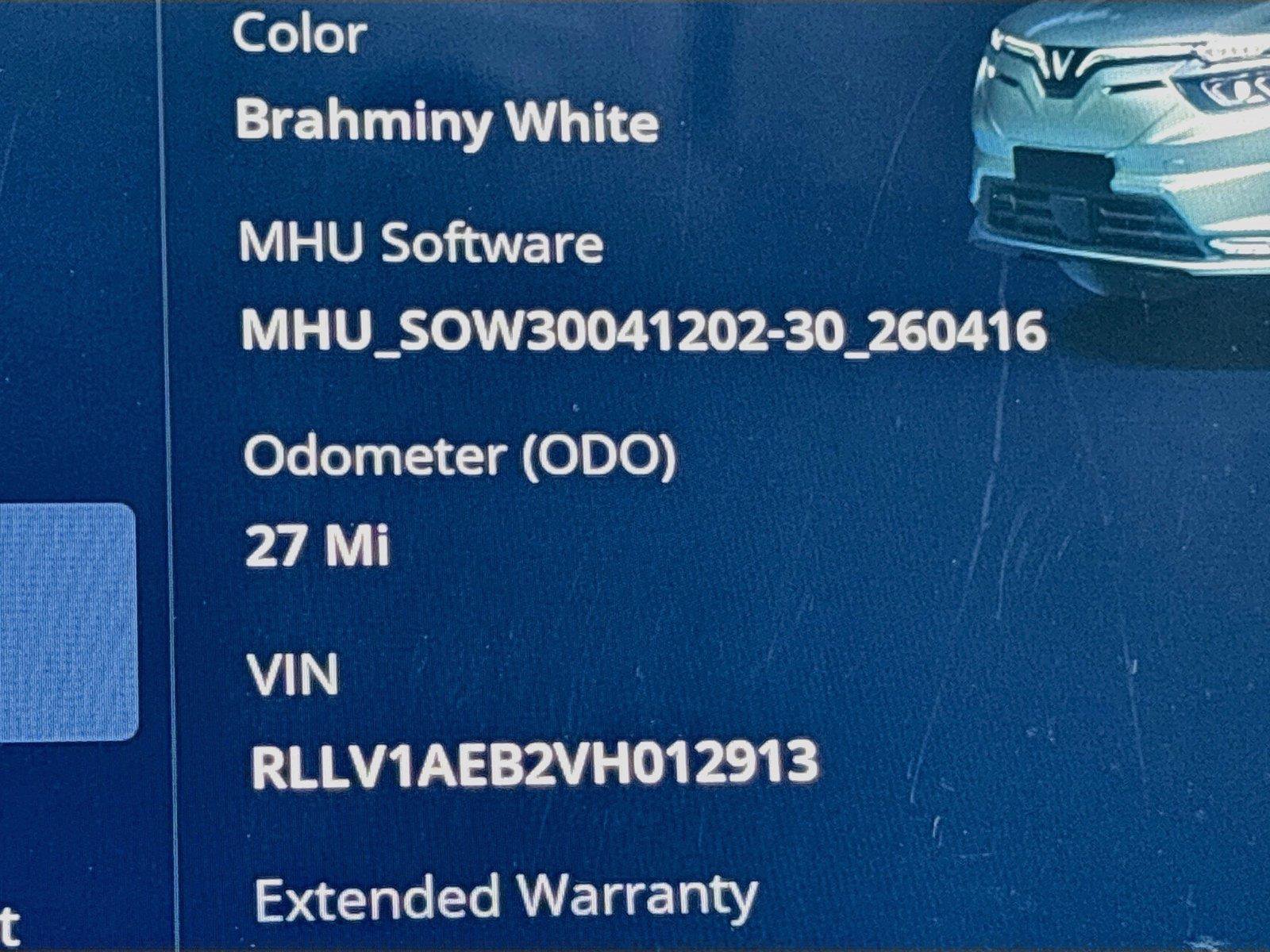 New 2027 VinFast VF 8 Eco AWD/4WD image 14