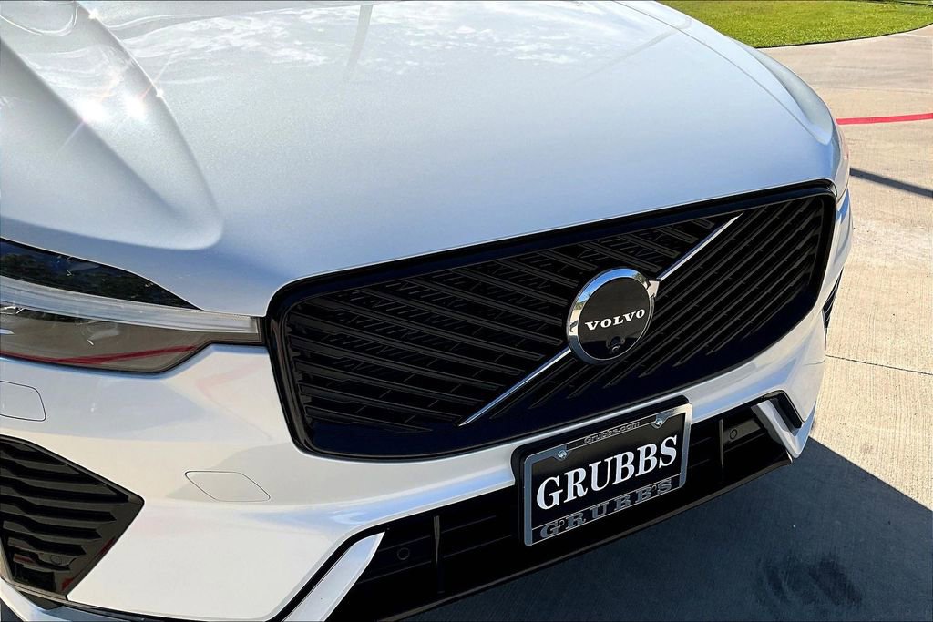 Used 2026 Volvo XC60 B5 Plus w/ Protection Package Premier image 37