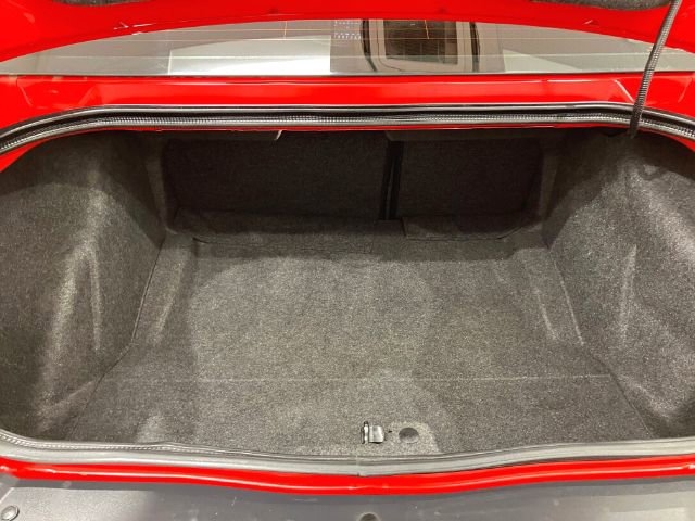 Used 2019 Dodge Challenger SXT image 46