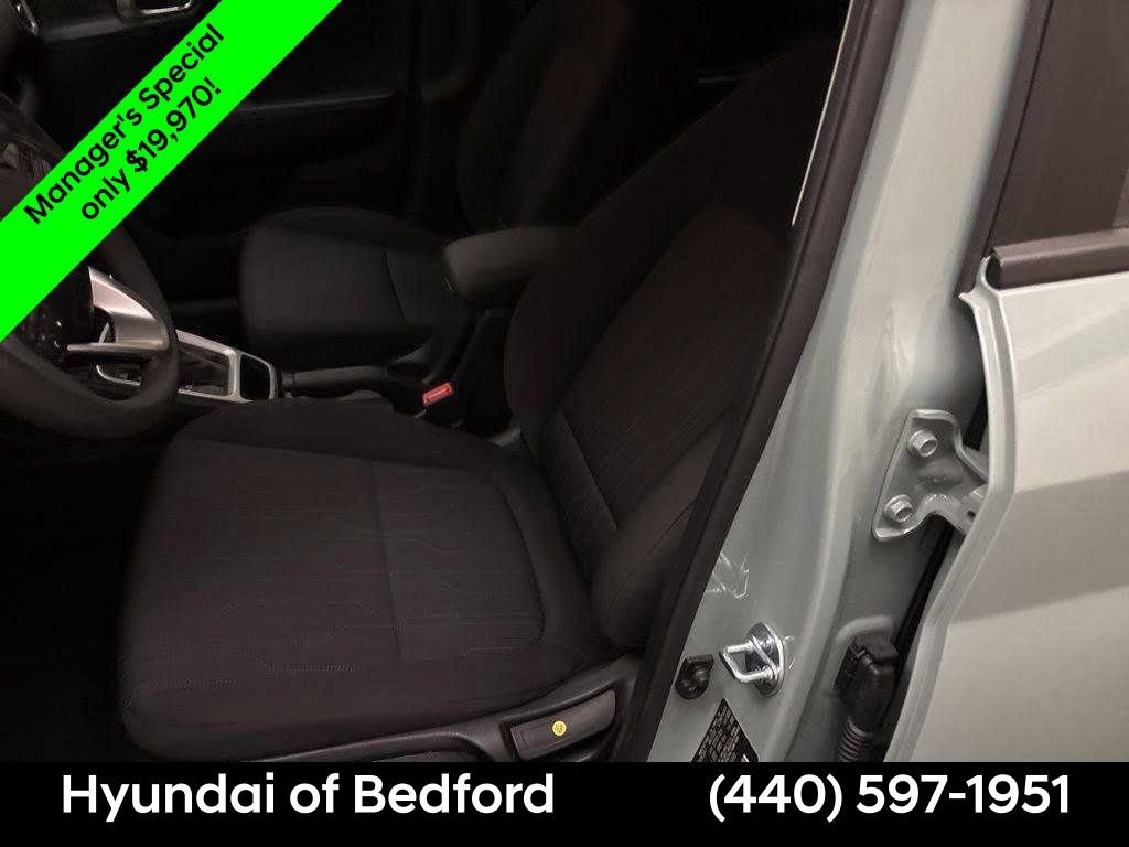 Certified 2026 Hyundai Venue SE FWD image 12