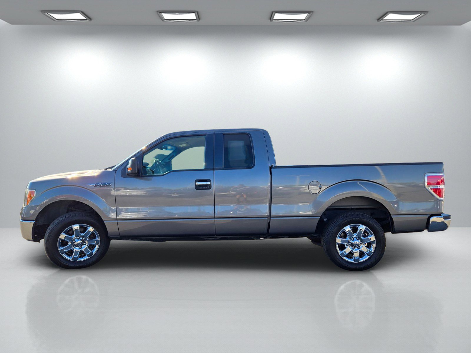 Used 2013 Ford F150 XLT w/ Luxury Equipment Group image 7