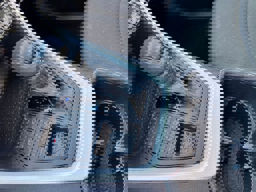 Used 2024 Toyota RAV4 XLE image 20