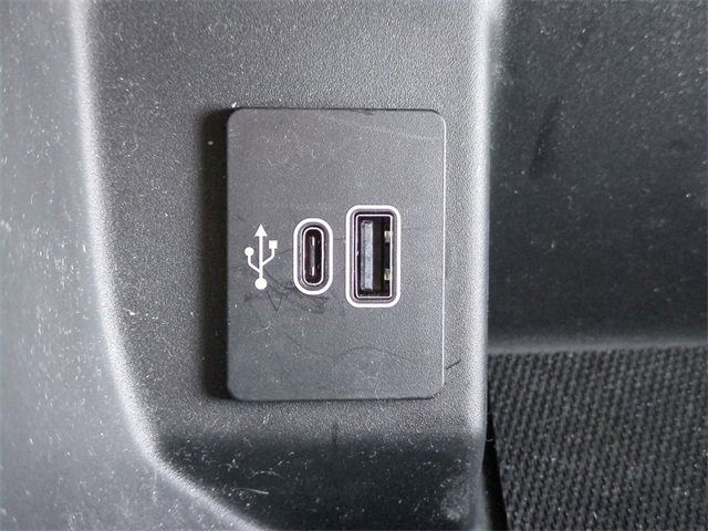 Used 2025 Ford F150 Lightning Flash image 22