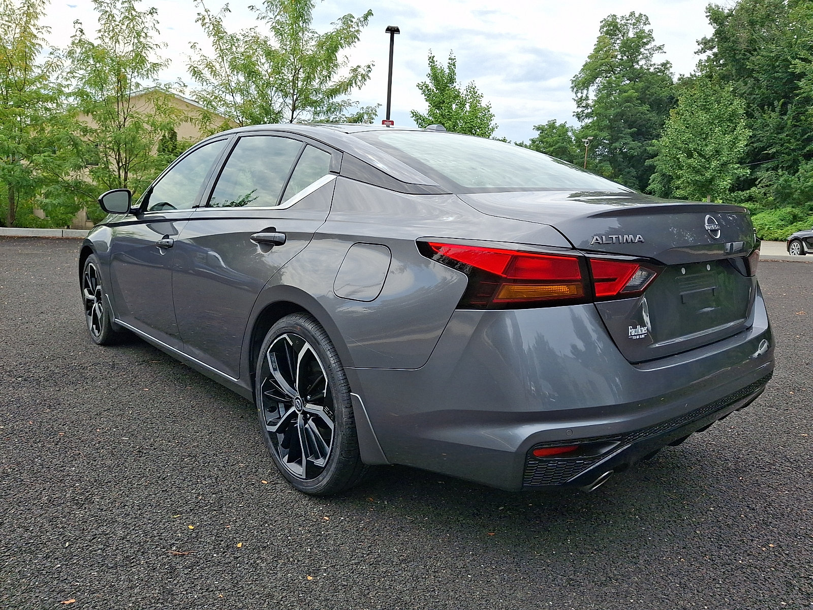 Certified 2024 Nissan Altima 2.5 SR w/ SR Premium Package FWD image 4