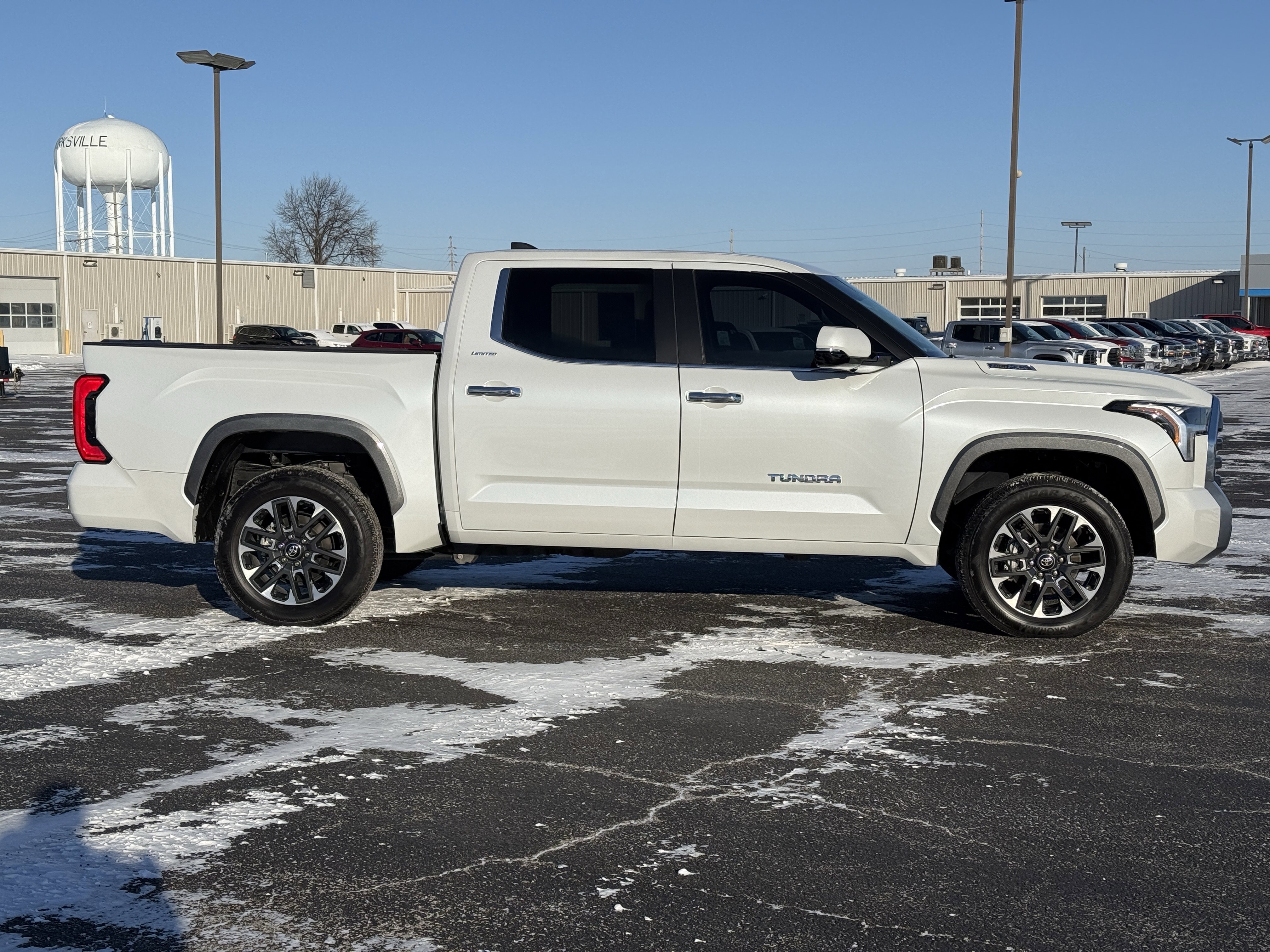 Used 2025 Toyota Tundra Limited image 2
