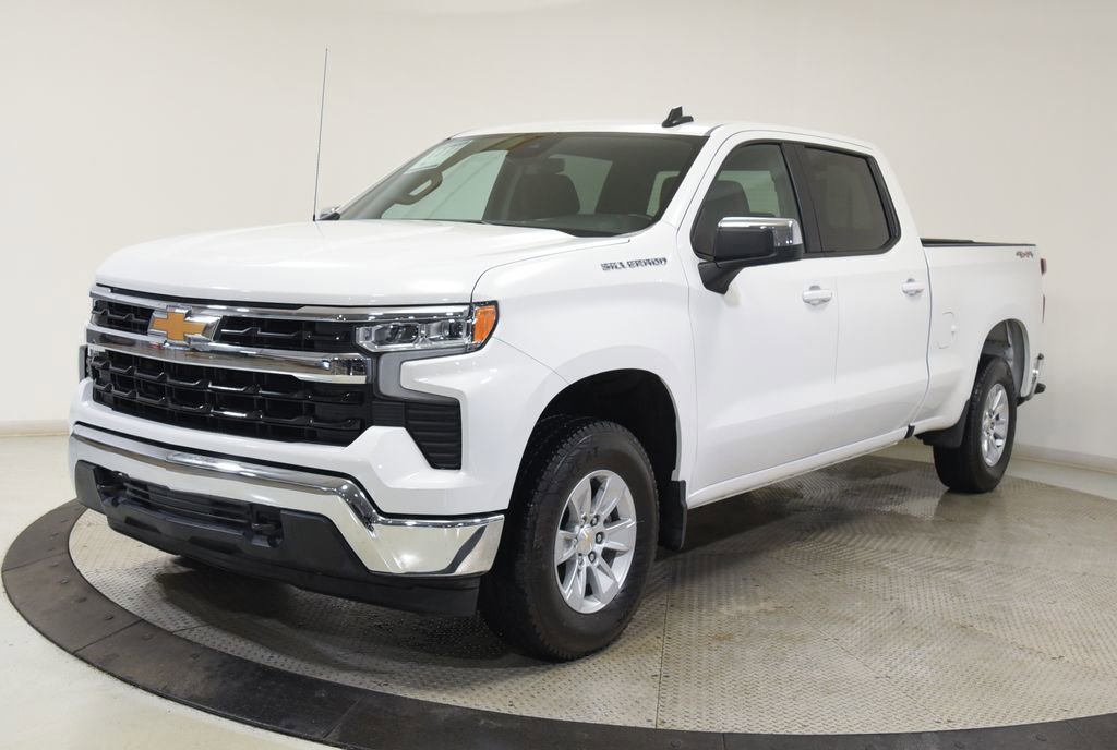 Used 2025 Chevrolet Silverado 1500 LT w/ Work Truck Package image 6