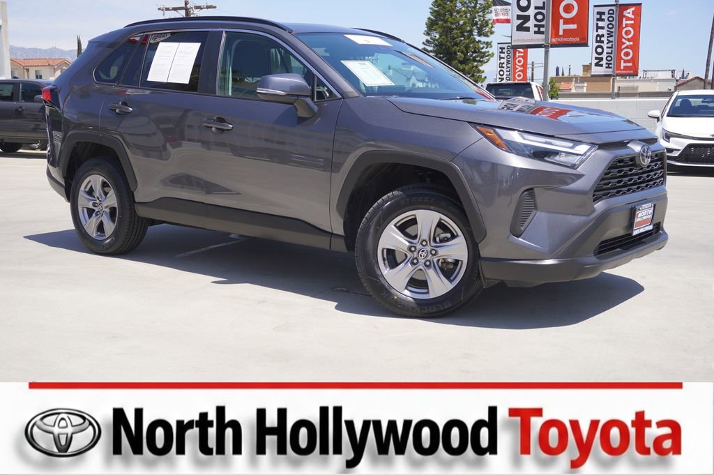 Certified 2025 Toyota RAV4 XLE w/ Convenience Package AWD/4WD image 1