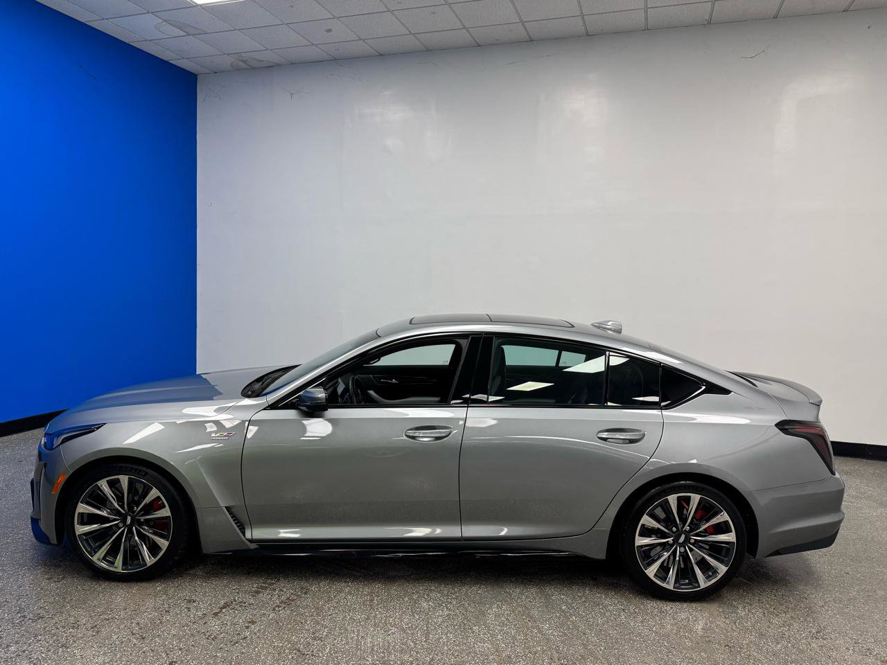 Used 2024 Cadillac CT5 V Blackwing w/ Parking Package RWD image 6