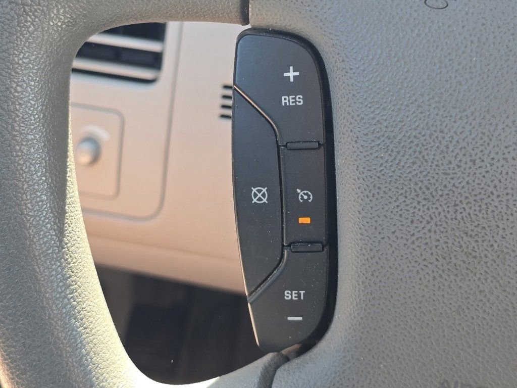 Used 2007 Buick Lucerne CX FWD image 30