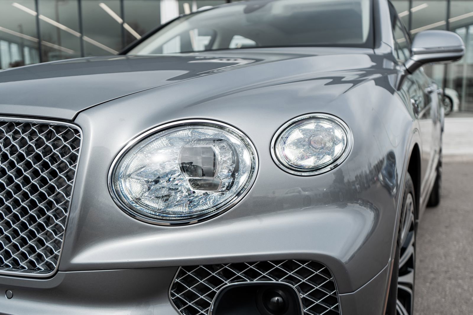 Used 2022 Bentley Bentayga image 23