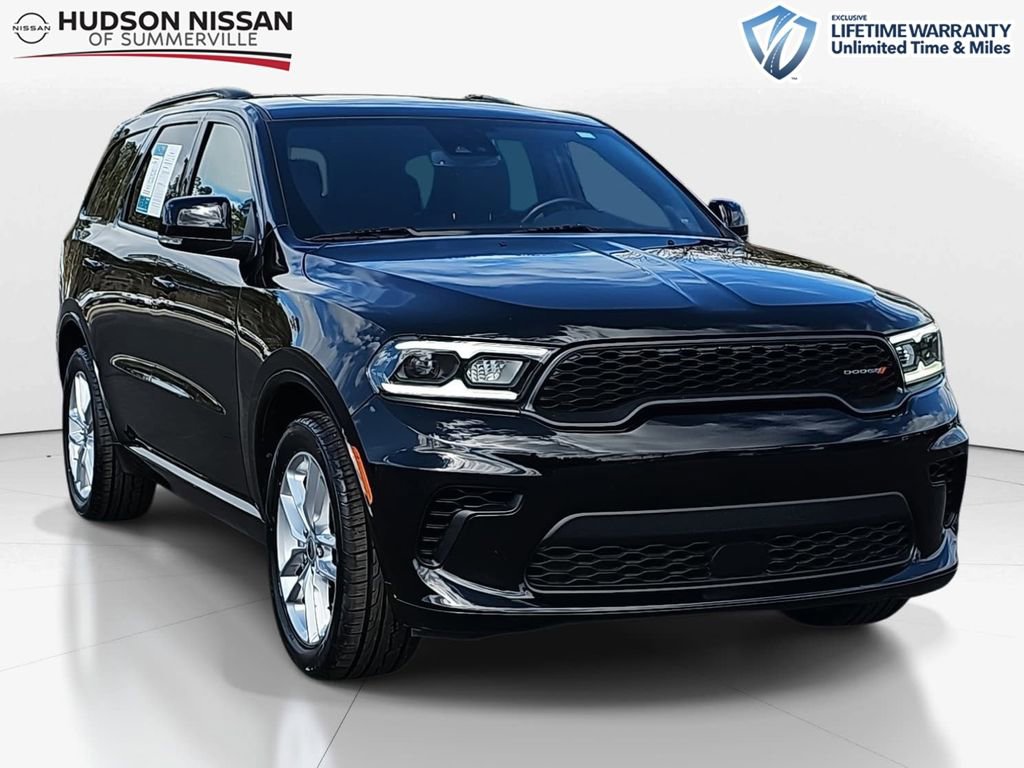 Used 2024 Dodge Durango GT image 1