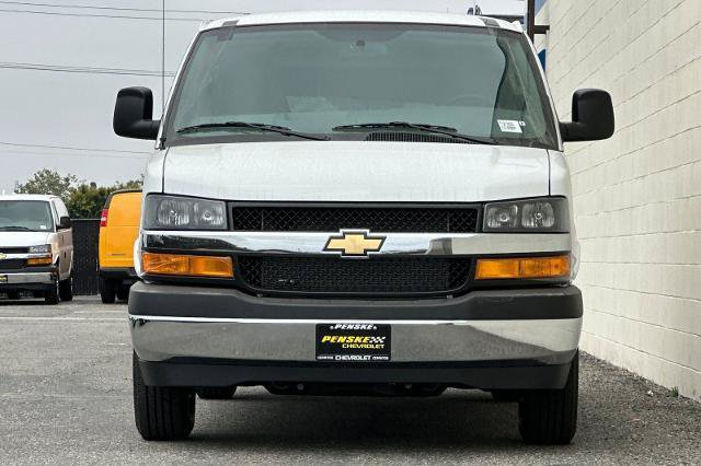 New 2026 Chevrolet Express 2500 w/ Driver Convenience Package RWD image 9