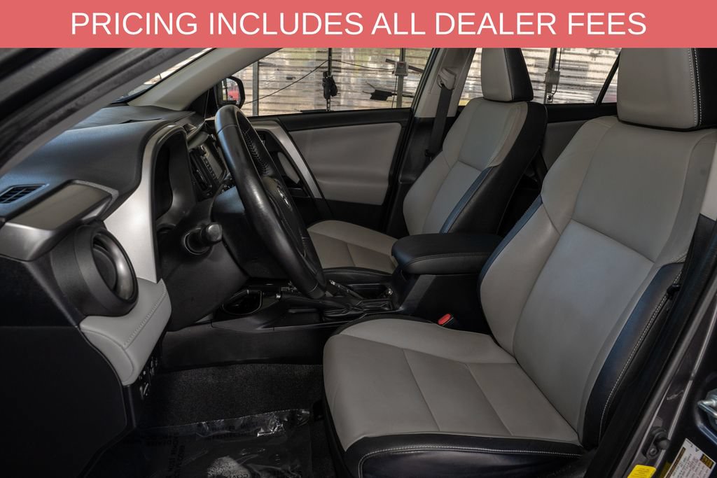 Used 2016 Toyota RAV4 Limited FWD image 11