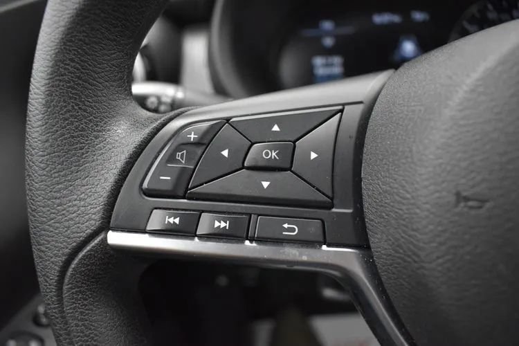 Used 2024 Nissan Kicks SV FWD image 23