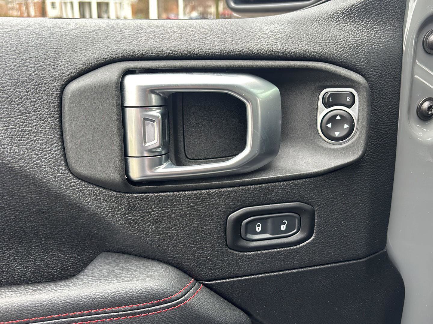 Used 2020 Jeep Gladiator Rubicon image 29