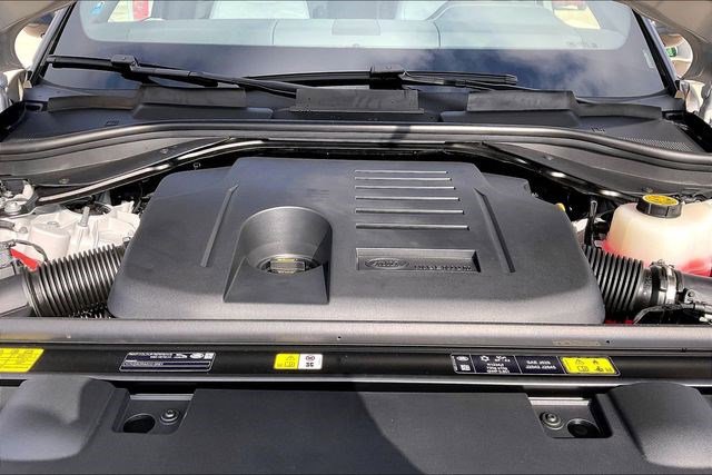 New 2026 Land Rover Range Rover Sport Dynamic SE image 13