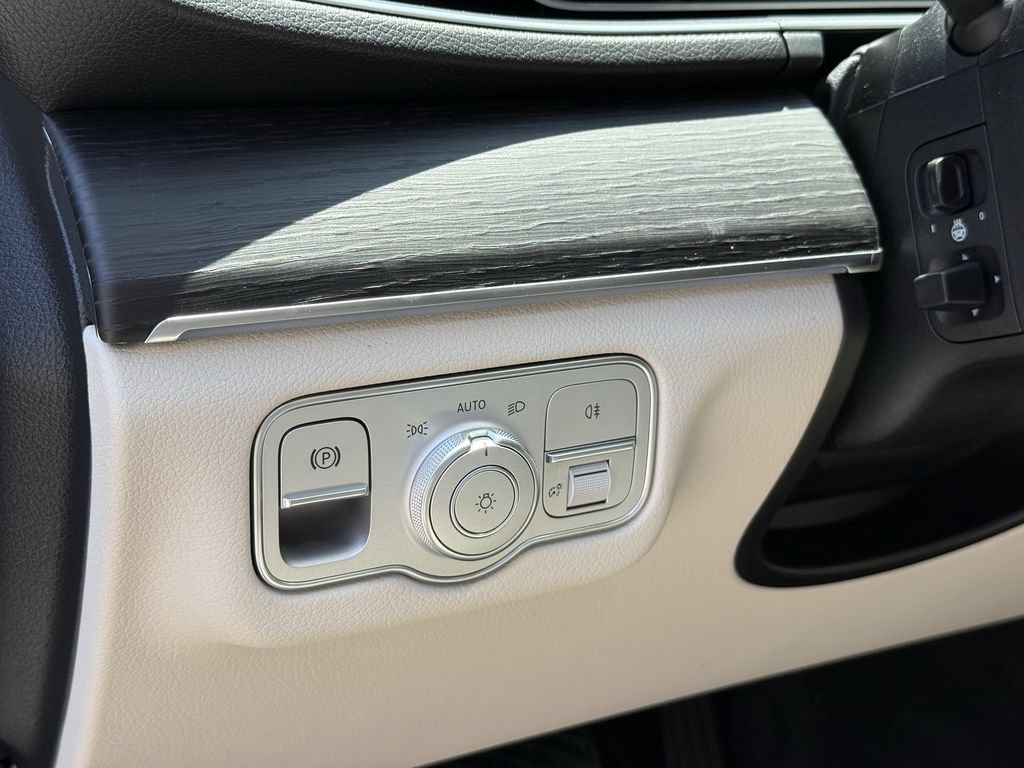 New 2026 Mercedes-Benz GLE 450 4MATIC image 15