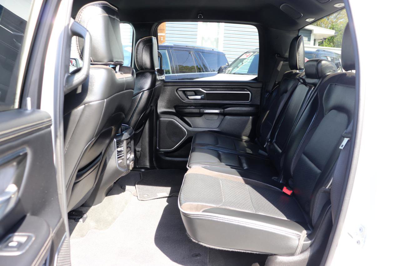 Used 2024 RAM 1500 Laramie RWD image 12