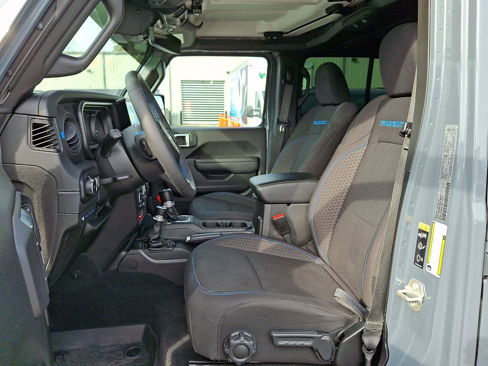 Used 2024 Jeep Wrangler Unlimited Rubicon 4xe w/ Technology Group image 15