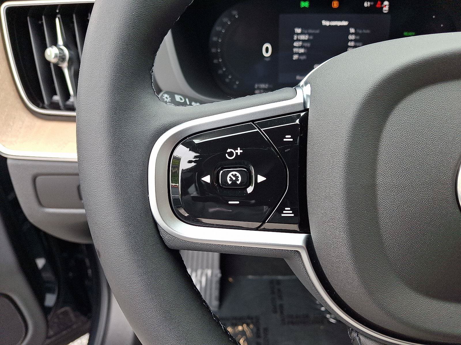 Certified 2026 Volvo XC60 T8 Plus w/ Climate Package AWD/4WD image 21