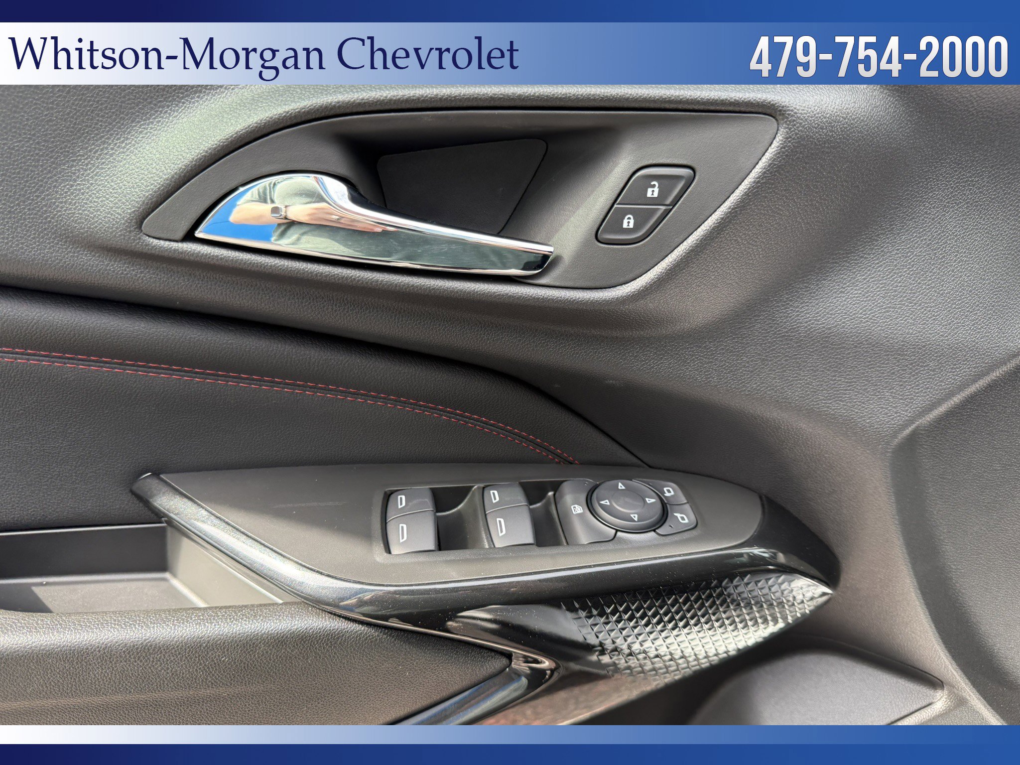 New 2025 Chevrolet Trax RS w/ Sunroof Package image 13